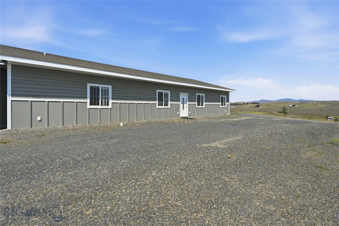 4 Murray Lane Property Photo 49