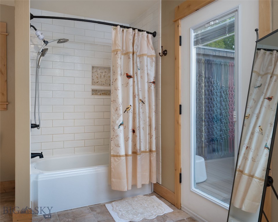 615 Drifter Drive Property Photo 16