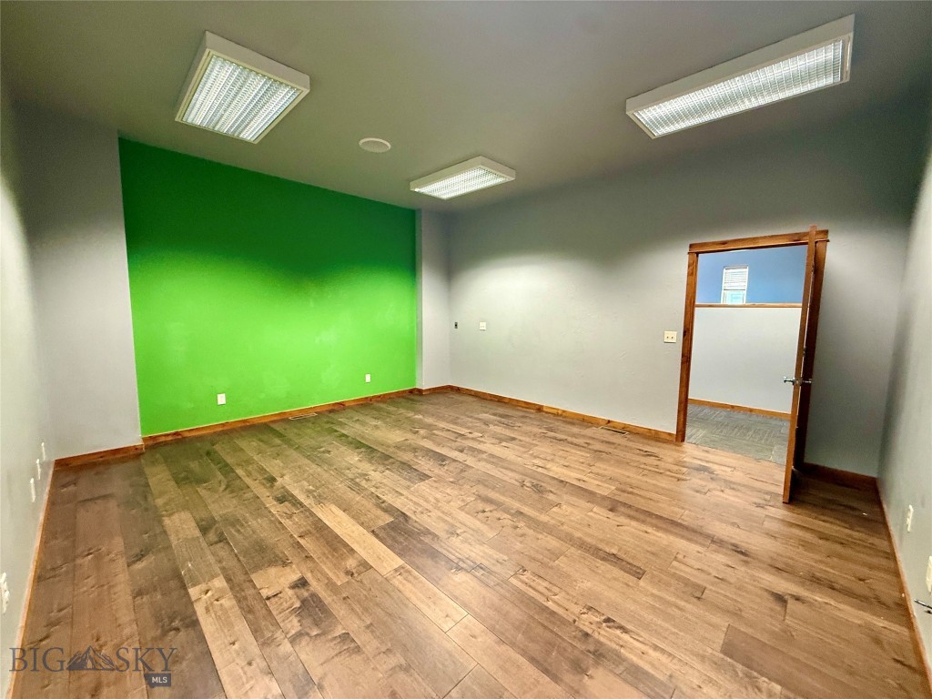 1091 Stoneridge Property Photo 12
