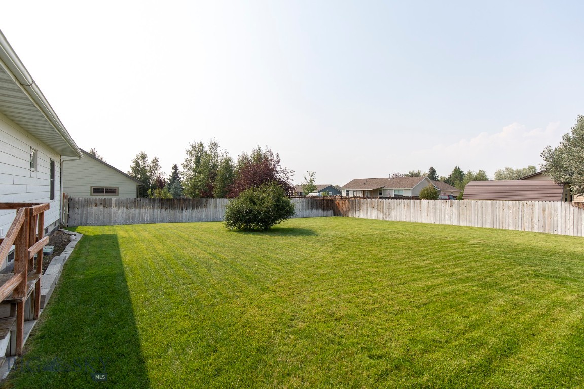 521 Tolson Lane Property Photo 6