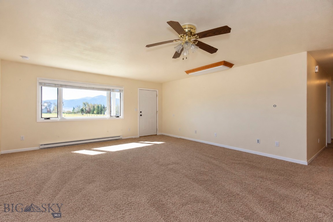 521 Tolson Lane Property Photo 9