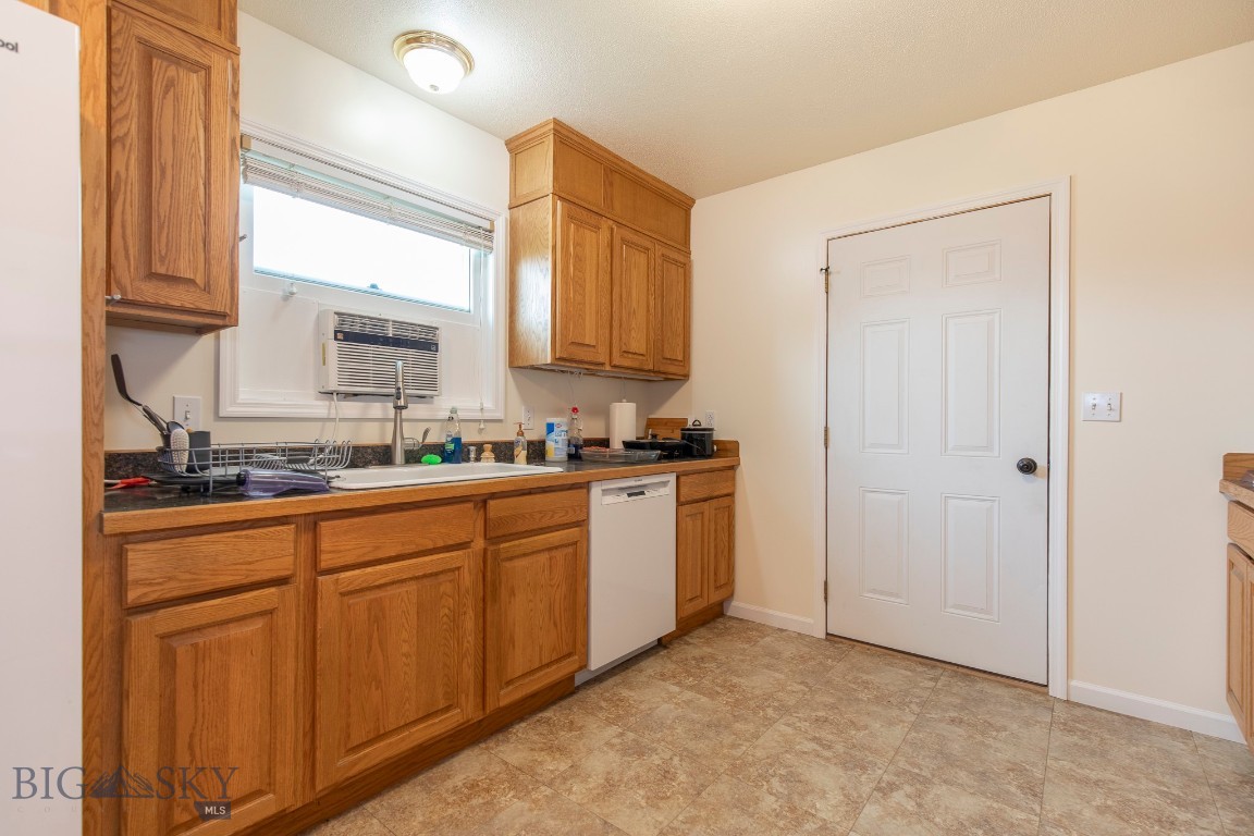 521 Tolson Lane Property Photo 14