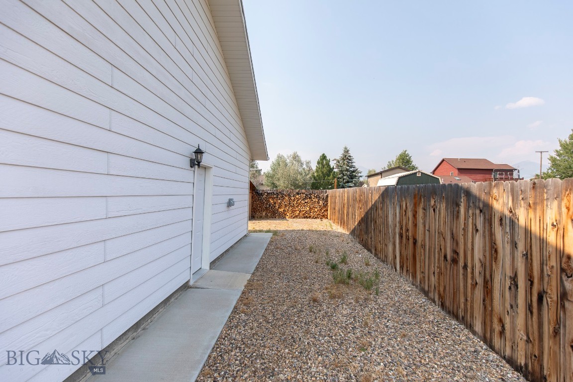 521 Tolson Lane Property Photo 36