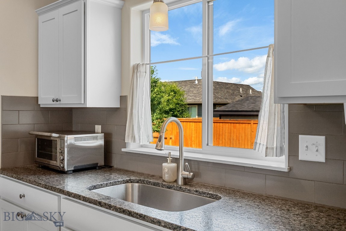 1502 Roundup Boulevard Property Photo 19