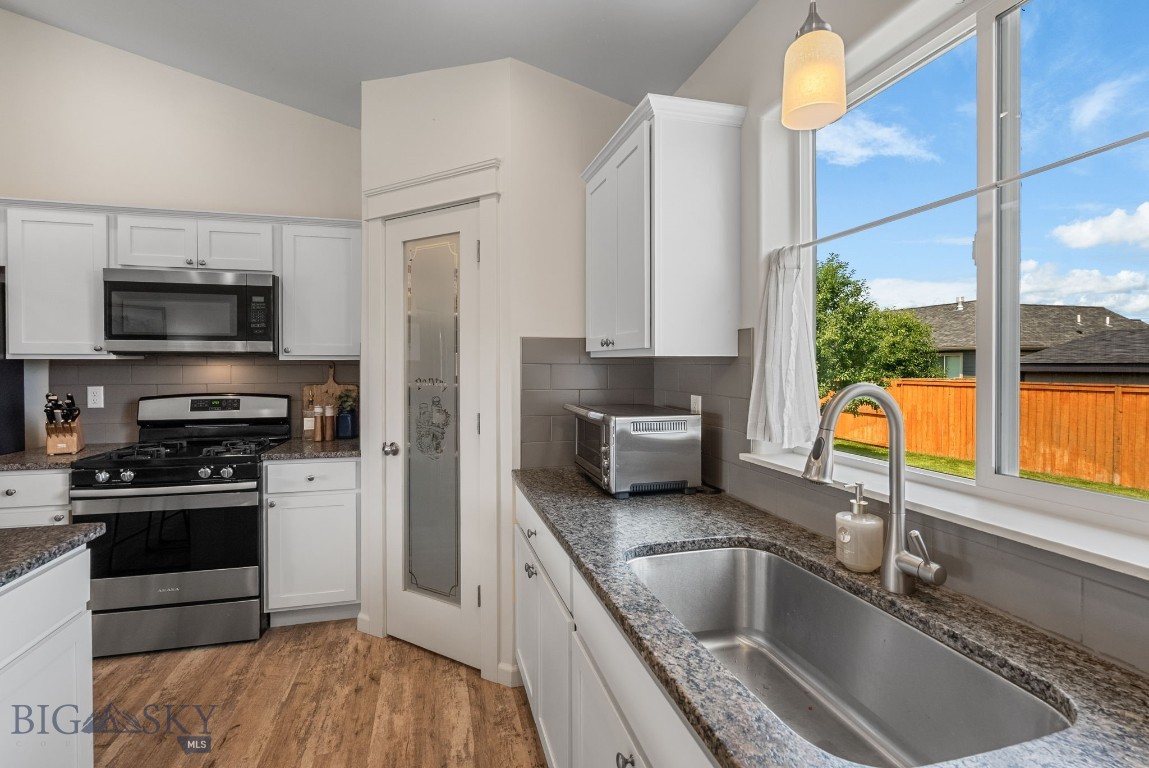 1502 Roundup Boulevard Property Photo 20