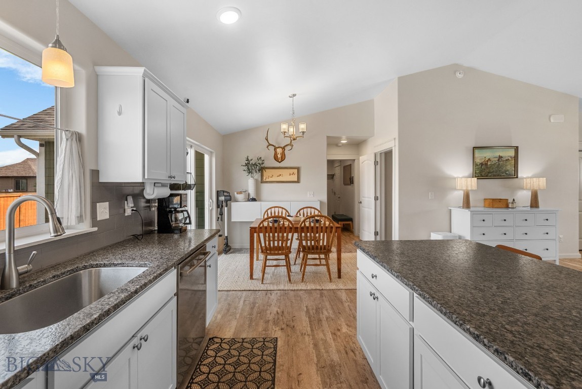1502 Roundup Boulevard Property Photo 21