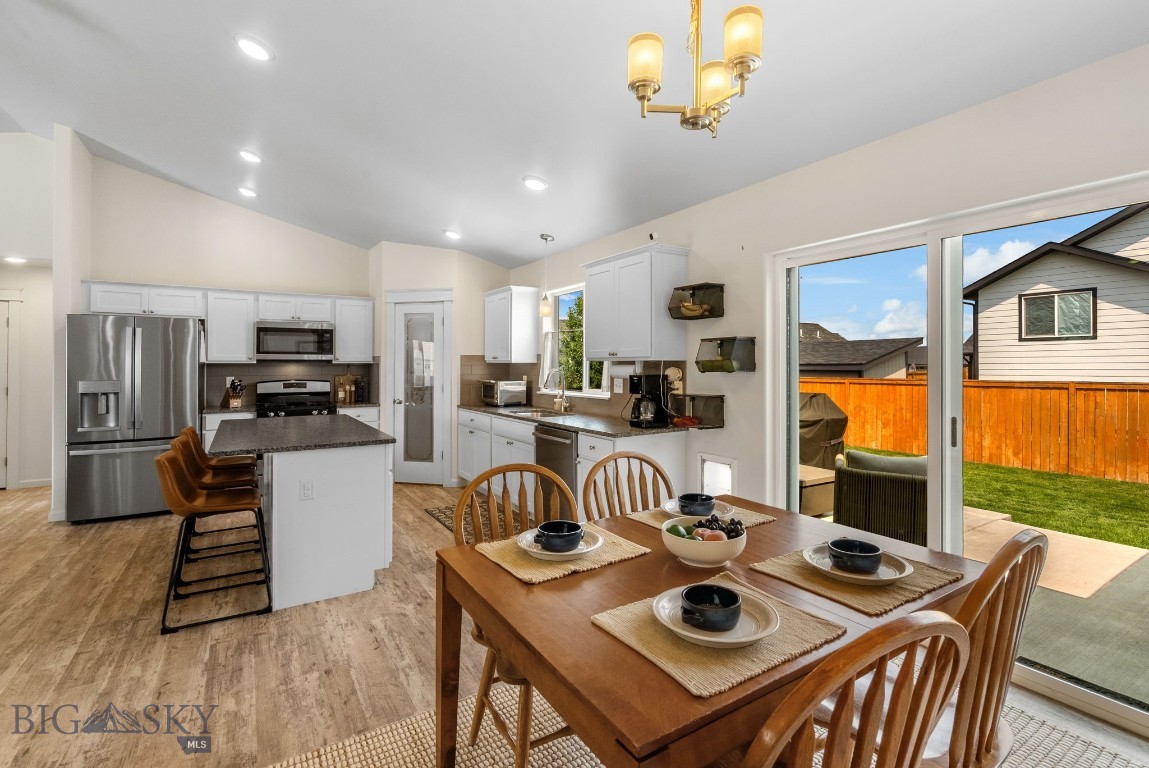 1502 Roundup Boulevard Property Photo 25