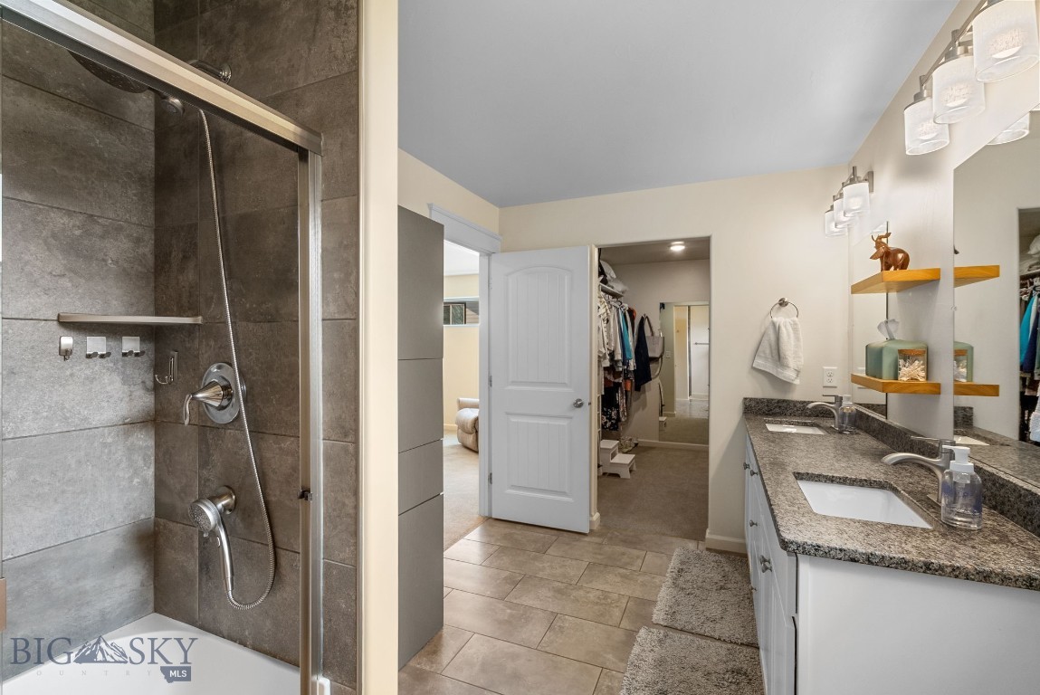 1502 Roundup Boulevard Property Photo 37