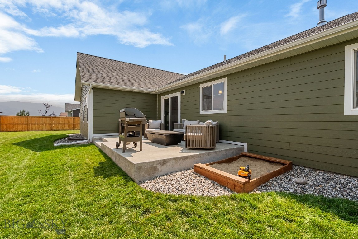 1502 Roundup Boulevard Property Photo 76