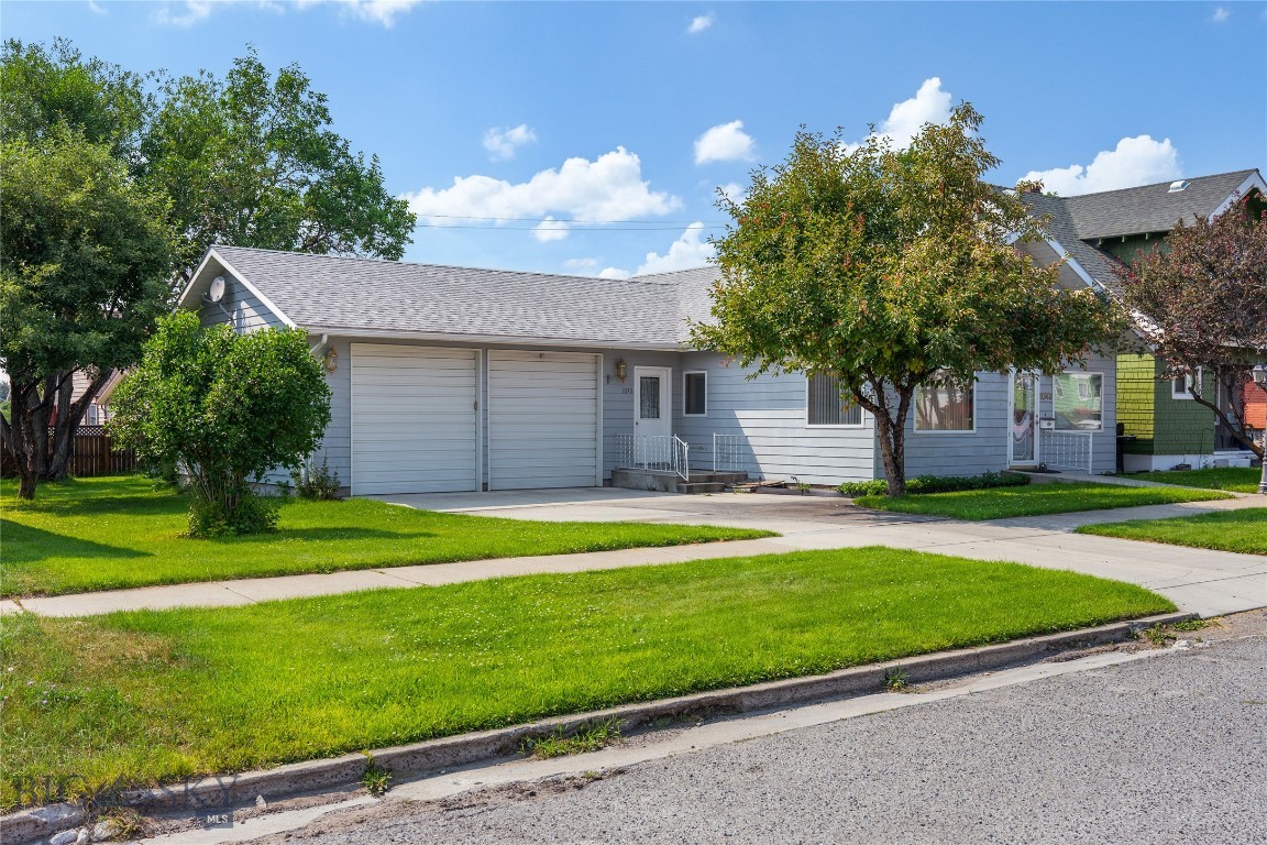 1043 S Colorado Property Photo 2