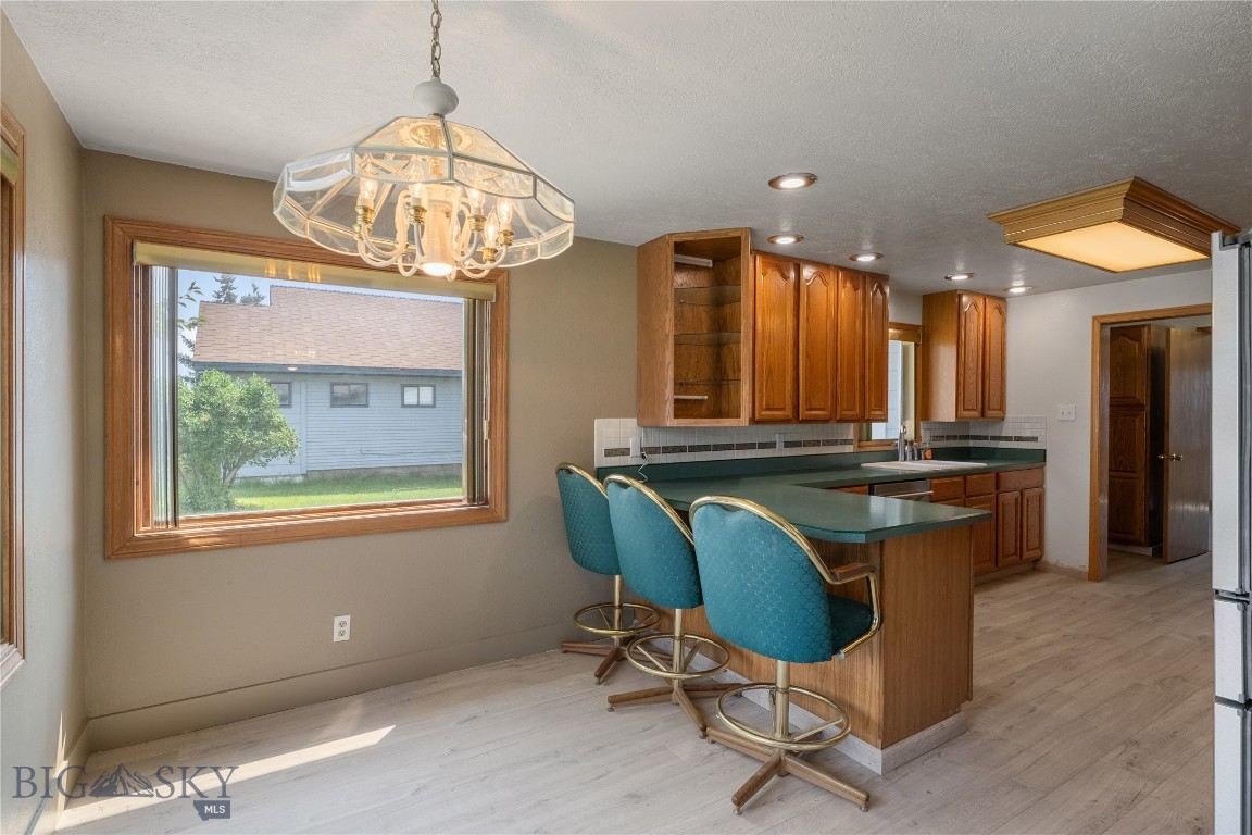 1043 S Colorado Property Photo 8