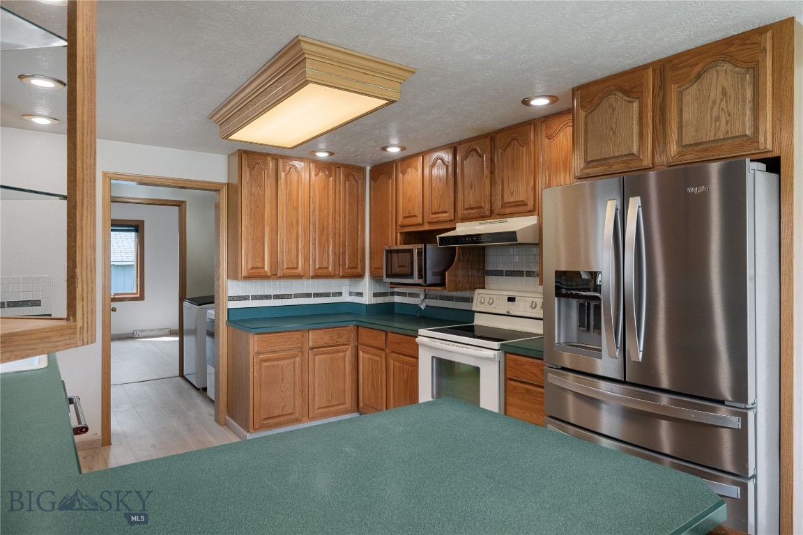 1043 S Colorado Property Photo 13