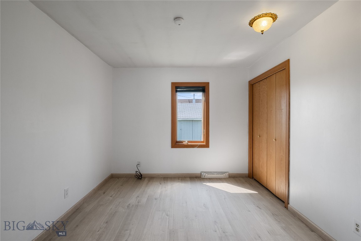 1043 S Colorado Property Photo 19