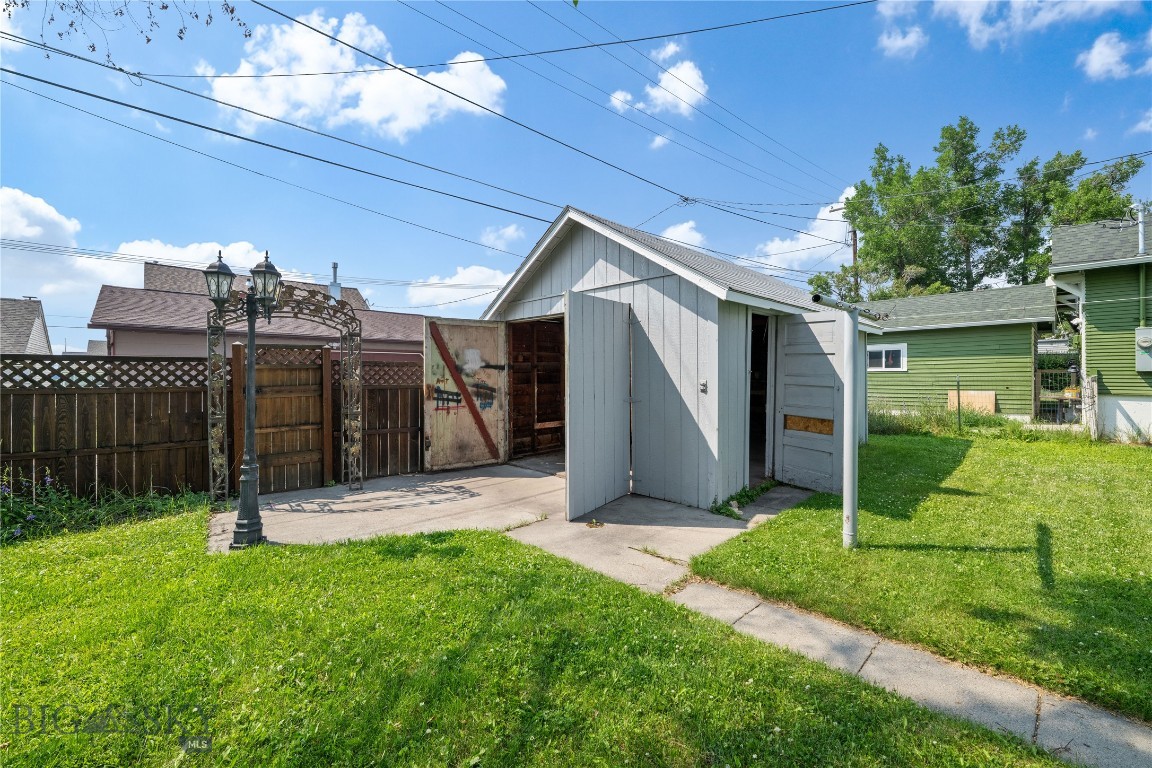 1043 S Colorado Property Photo 37