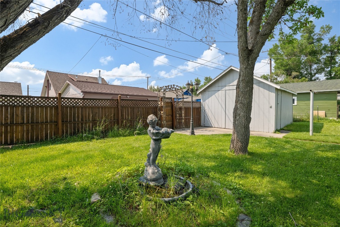 1043 S Colorado Property Photo 44