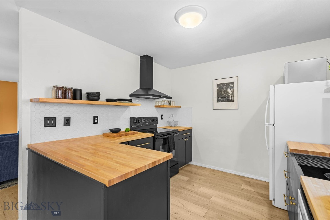 111 S Yellowstone Avenue 4 Property Photo 11