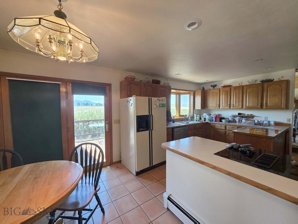 160 Vista Circle Property Photo 4