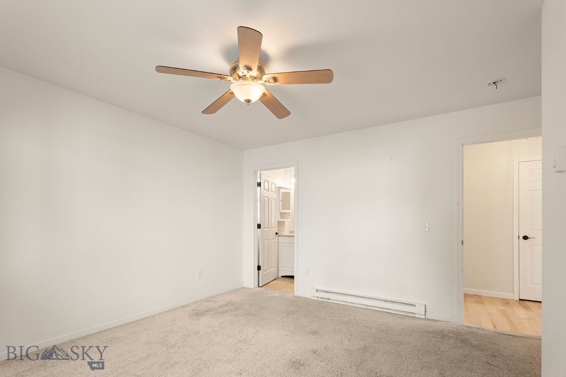 409 N Oak Street Property Photo 20