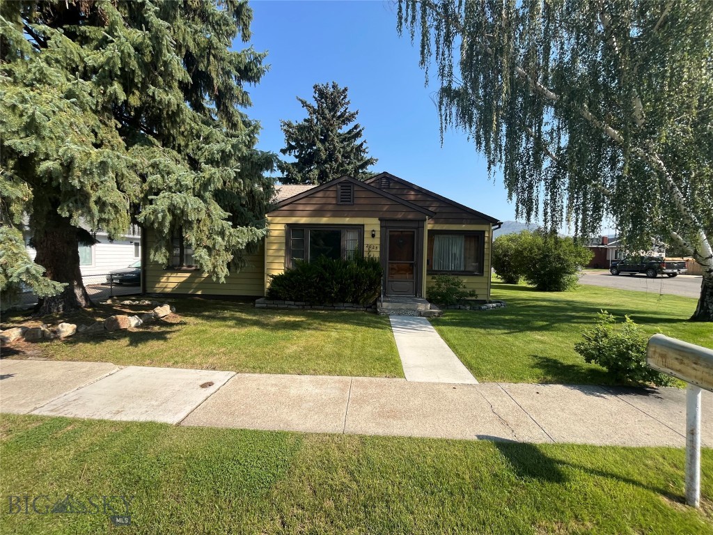 2625 Kossuth Property Photo 1