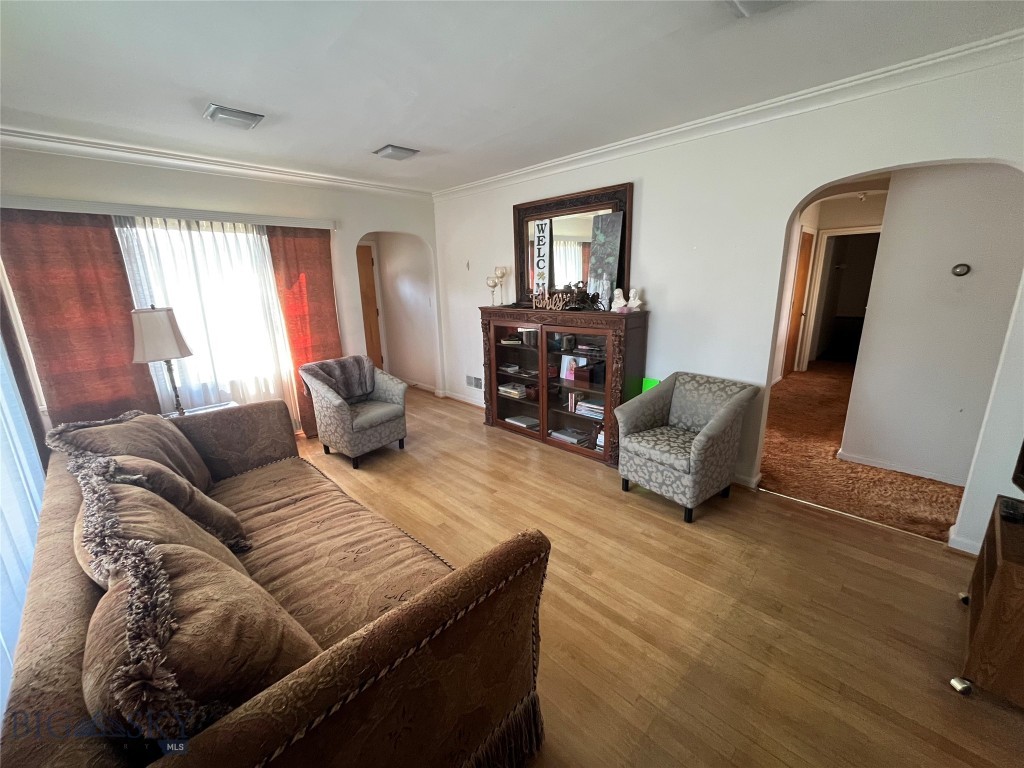 2625 Kossuth Property Photo 4