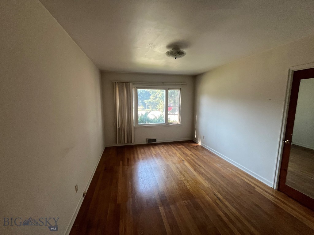 2625 Kossuth Property Photo 6