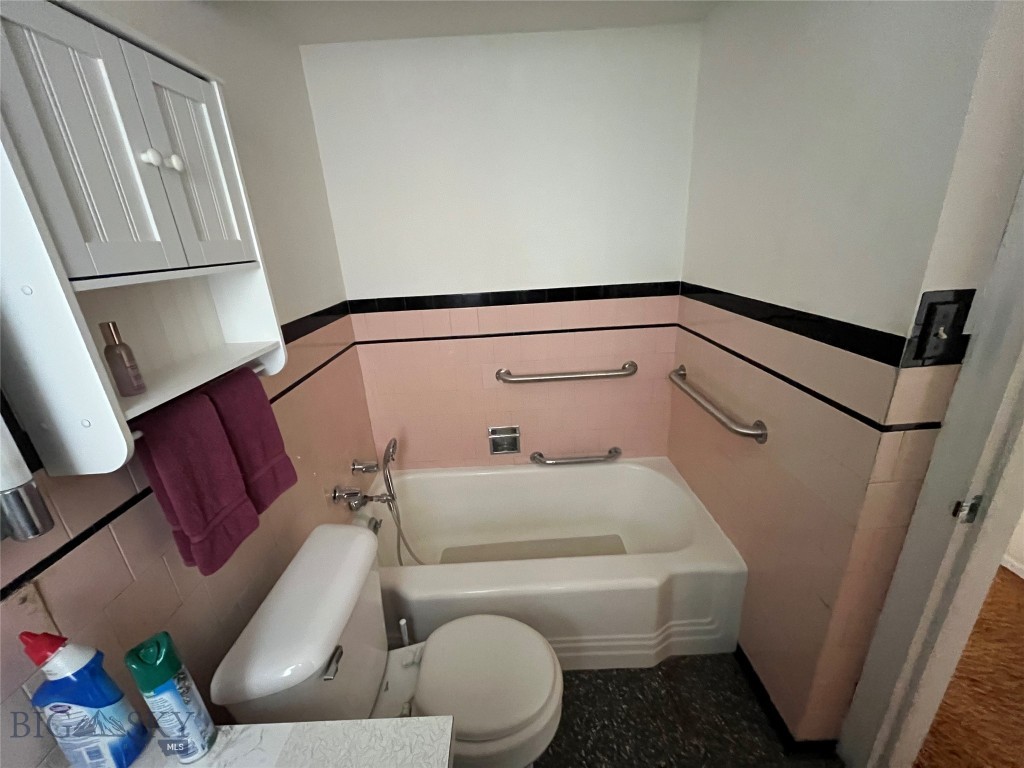 2625 Kossuth Property Photo 11