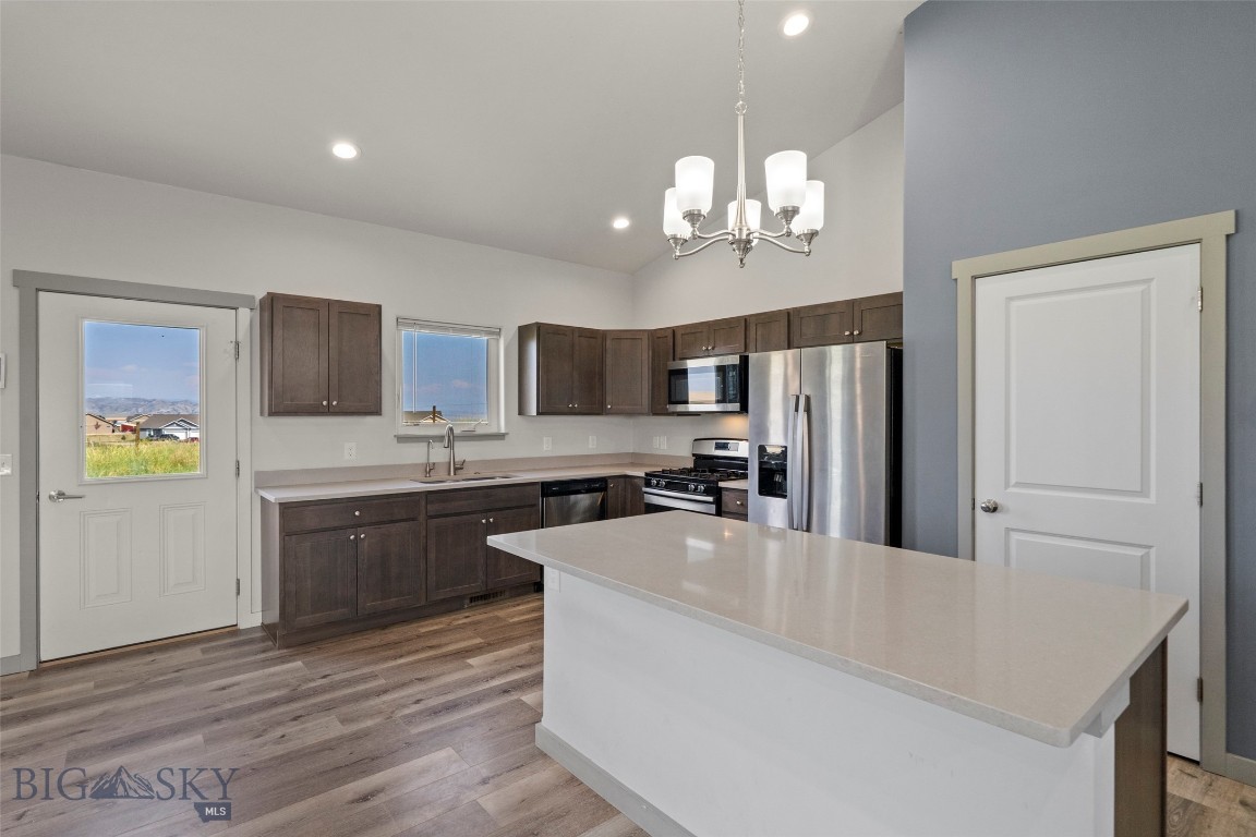 15 Santa Fe Trail Property Photo 12
