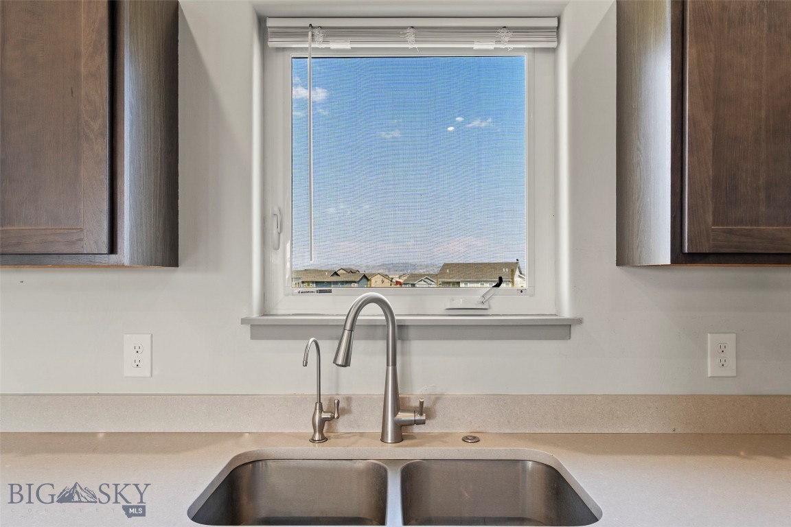 15 Santa Fe Trail Property Photo 13