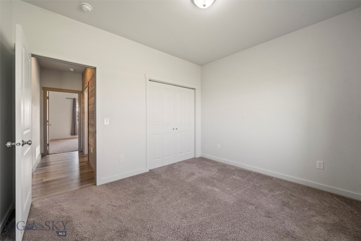 15 Santa Fe Trail Property Photo 27