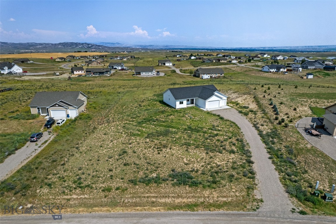 15 Santa Fe Trail Property Photo 48