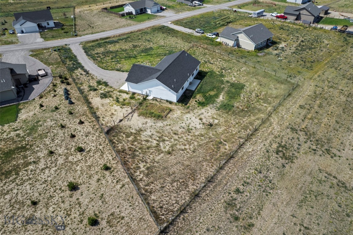 15 Santa Fe Trail Property Photo 52
