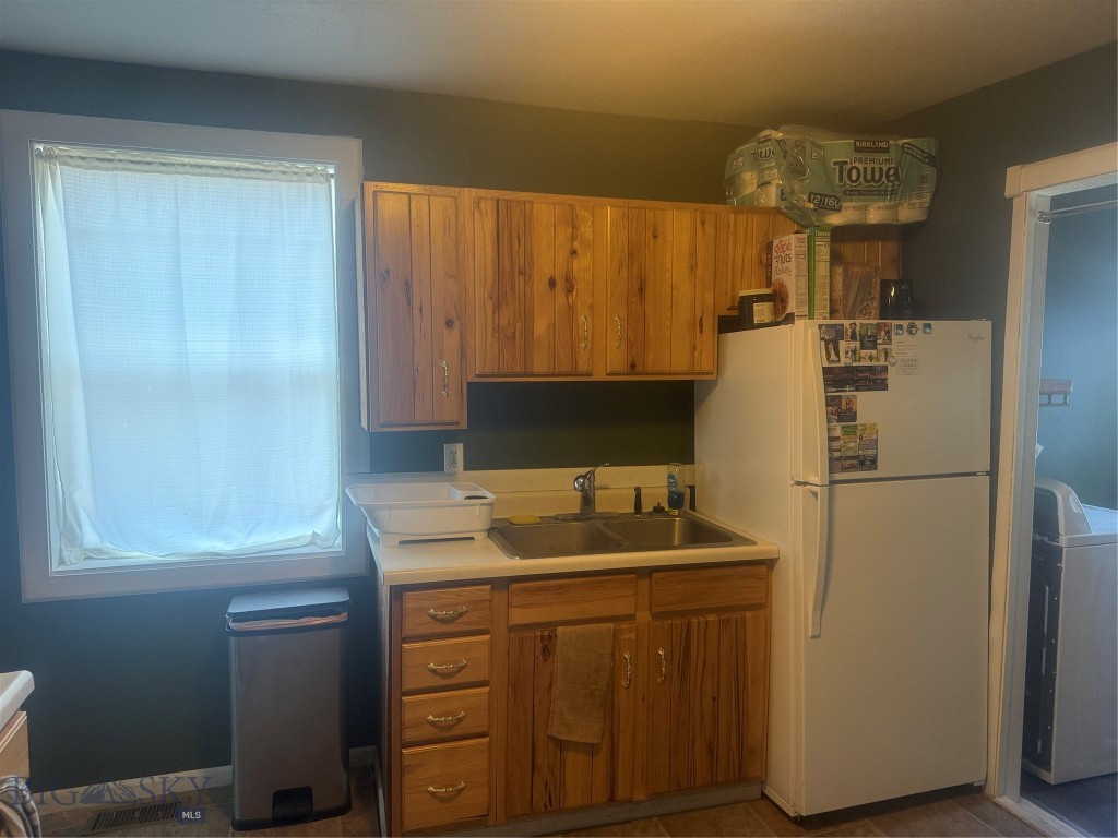 508 Ash Street Property Photo 10