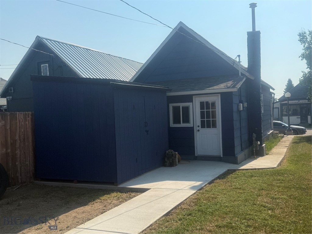508 Ash Street Property Photo 22