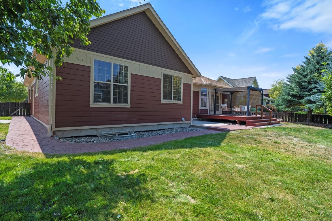 65 E Katina Court Property Photo 17