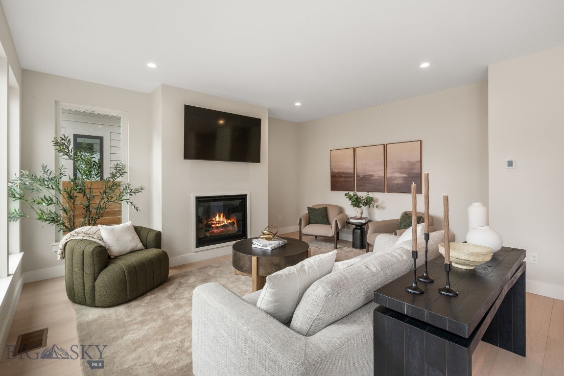 1506 Cambridge Drive Property Photo 12