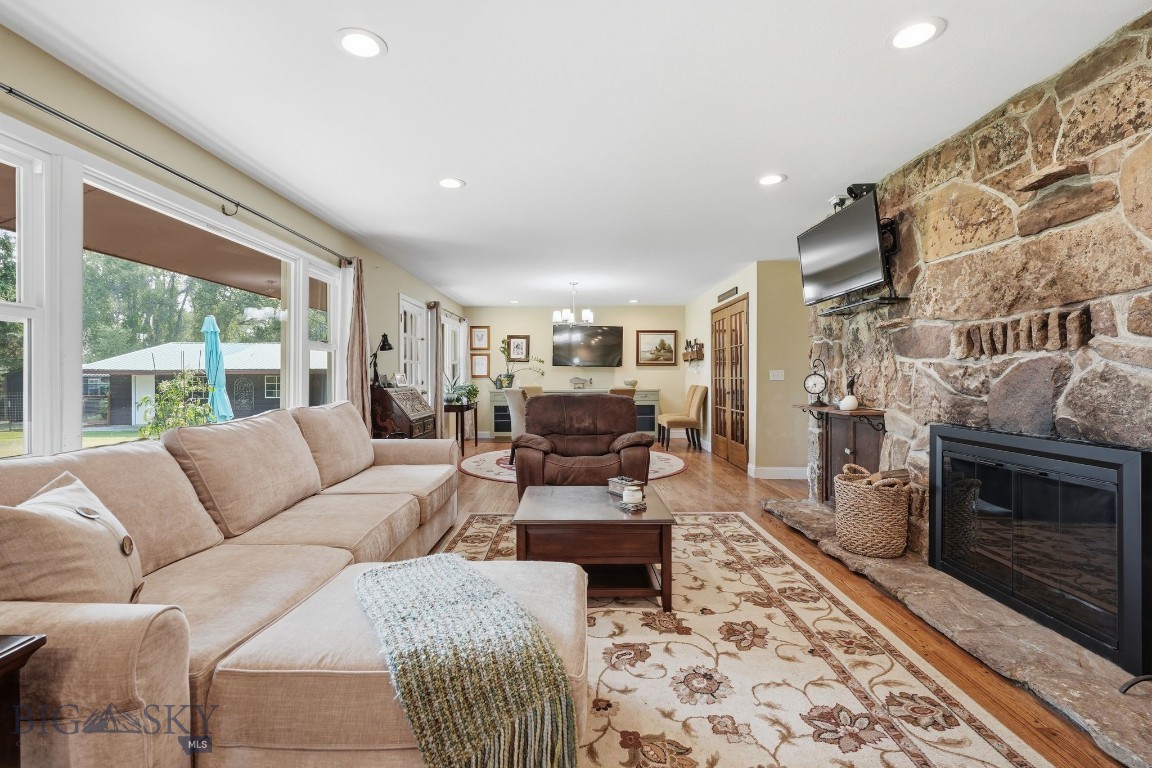 2608 Linney Property Photo 15