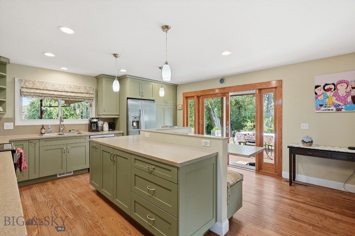 2608 Linney Property Photo 18