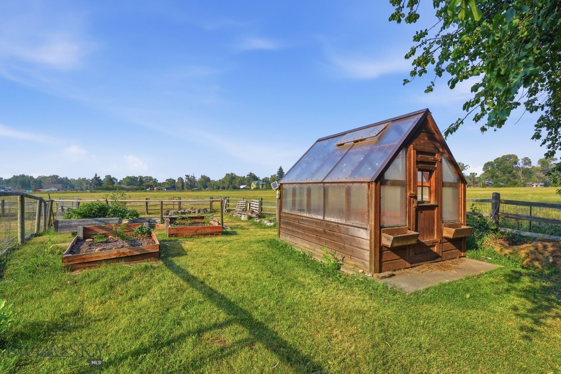 2608 Linney Property Photo 54