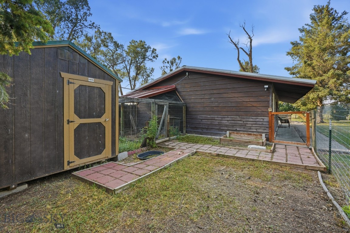 2608 Linney Property Photo 56