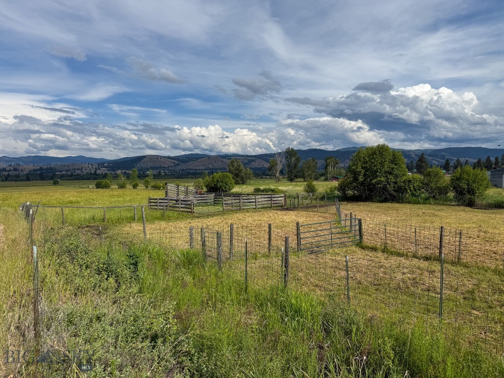 Nhn Highway 93 S Property Photo 12