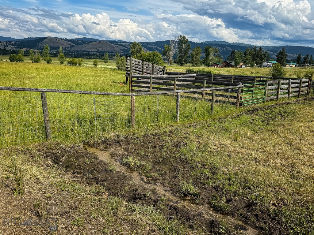Nhn Highway 93 S Property Photo 49