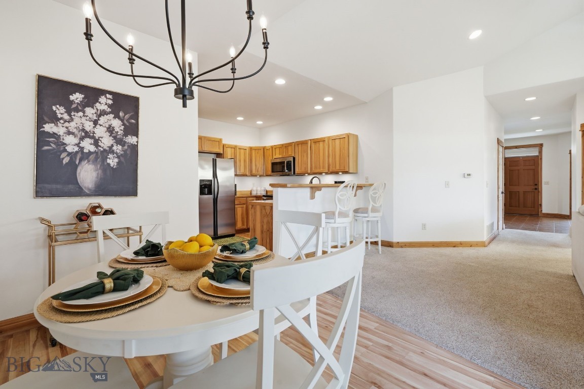 3935 Baxter Lane E Property Photo 14