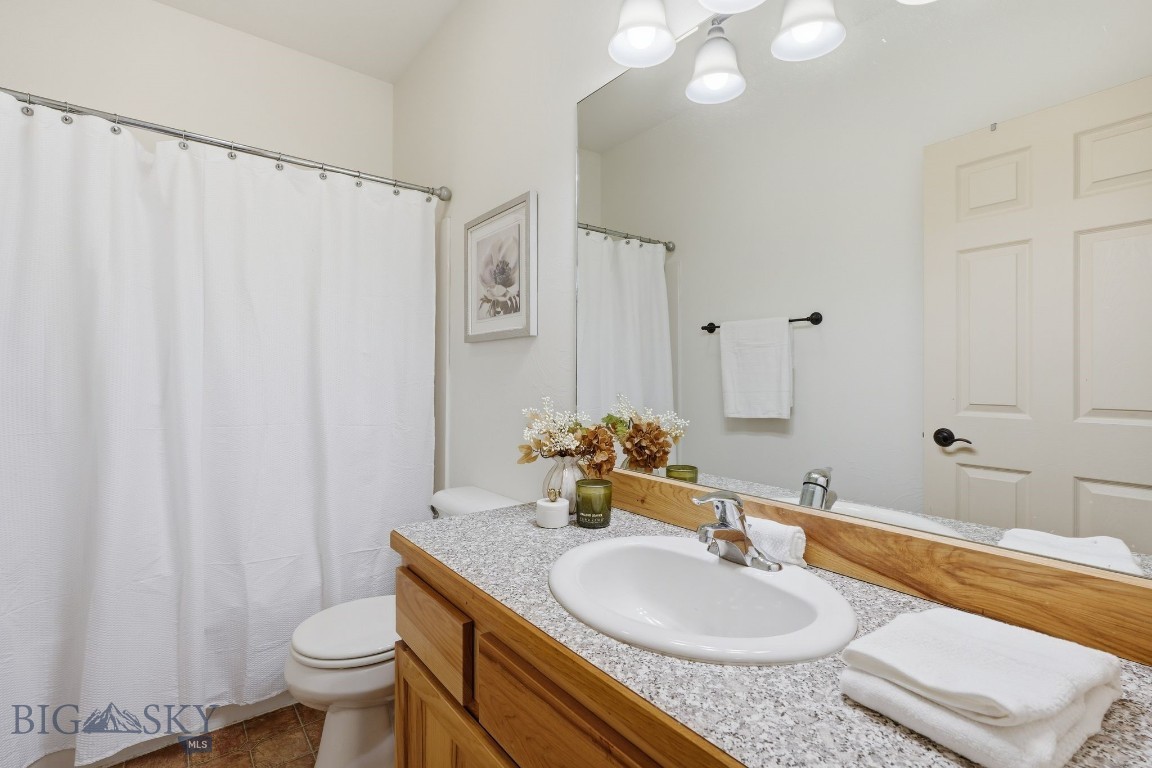3935 Baxter Lane E Property Photo 26
