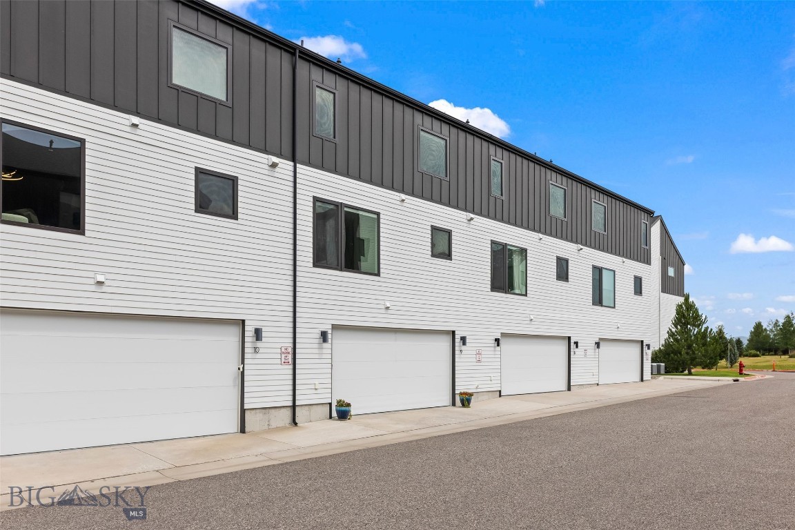 544 Enterprise Boulevard 9 Property Photo 24