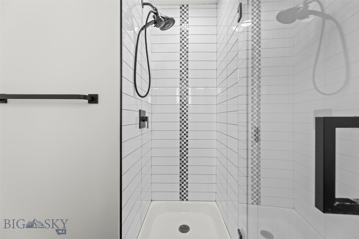 544 Enterprise Boulevard 9 Property Photo 29