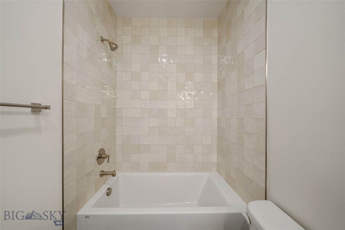1513 Gunslinger Lane Property Photo 28