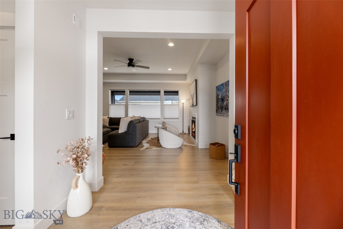 1502 Cyril Way Property Photo 2
