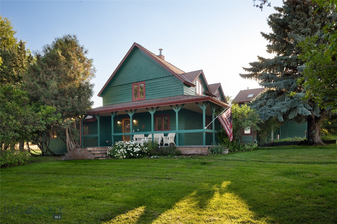 2500 Cottontail Property Photo 1