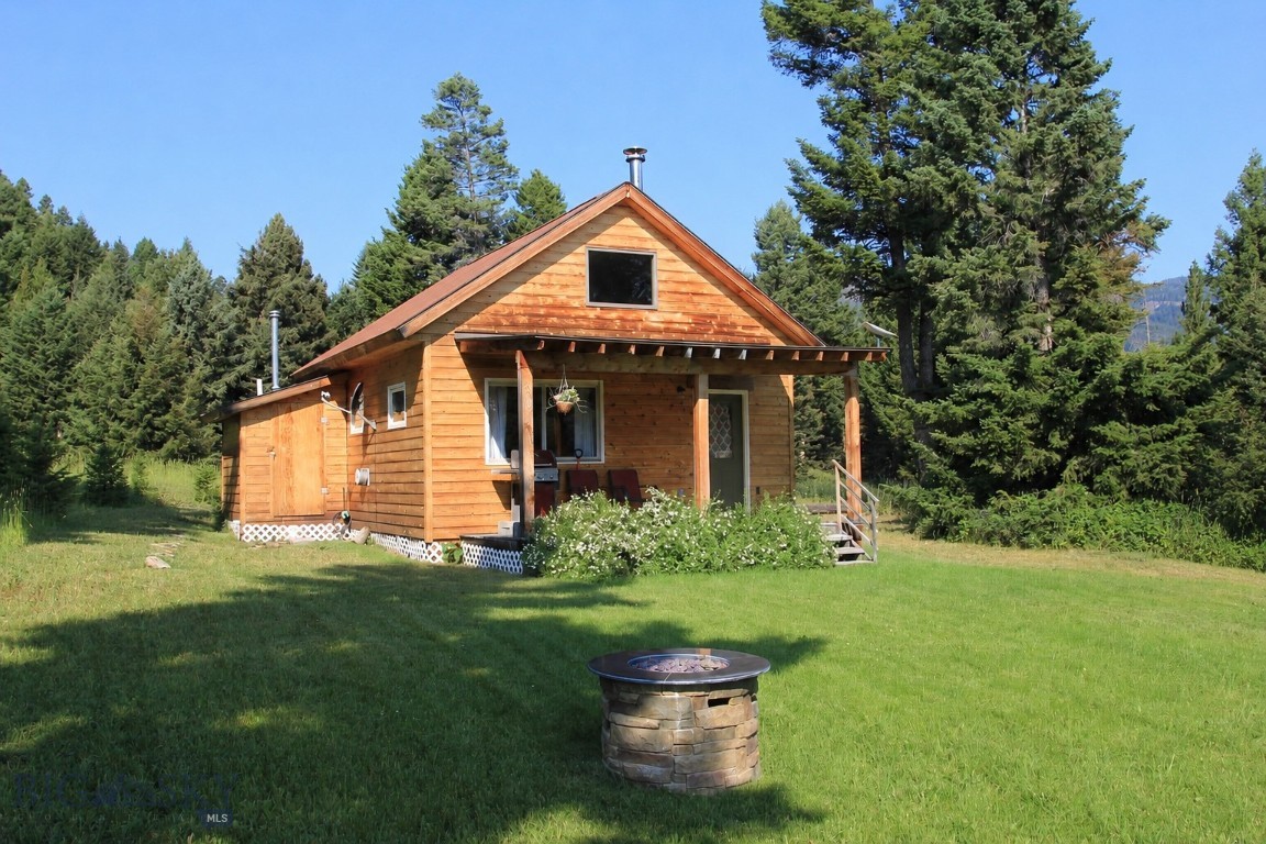 472 Rock Creek Road S Property Photo 1