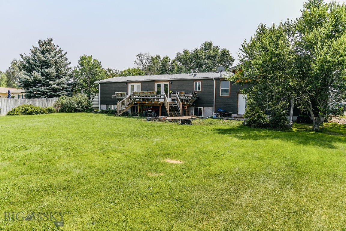 104 Meadowlark Lane Property Photo 4